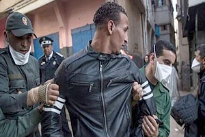 Coronavirus : les Marocains sans masque risquent des peines de prison