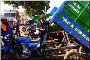 Assaba | L'Agence nationale Tadamoun remet 35 voitures à trois roues à 35 jeunes chômeurs de la wilaya