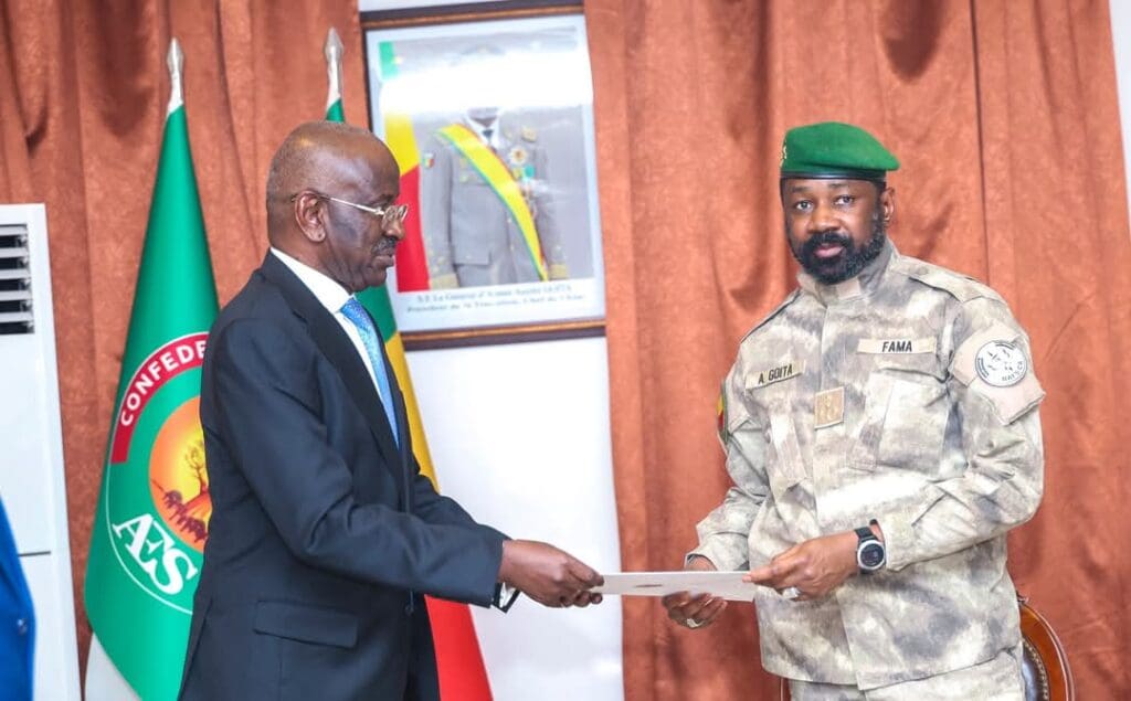 Les propriétaires des camions mauritaniens détenus au Mali demandent aux autorités d’intervenir pour résoudre leur problème