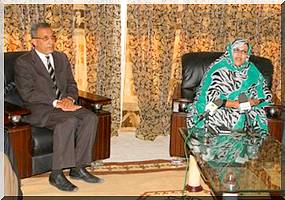 Conférence de presse de la Ministre de la Culture, de la Jeunesse et des Sports [Rep. Photos]