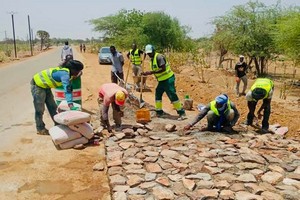 ETER a entamé la réhabilitation de certains axes routiers de l’intérieur