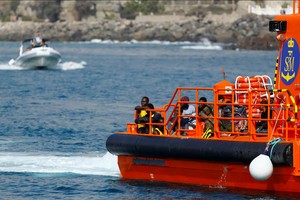 Canaries : un bébé retrouvé mort au sein d'un groupe de près de 300 migrants secourus en mer