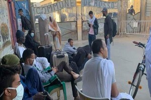 Les mauritaniens suspendus à la frontière avec le Sénégal soumis par les autorités de ce pays au test du covid-19