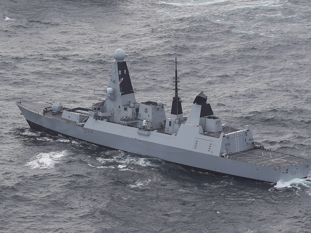 Attaques en mer Rouge : le commerce transitant par le canal de Suez chute de 42% (CNUCED)