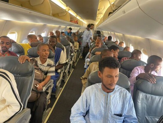 Retour de 35 citoyens mauritaniens au pays après plusieurs semaines de détention au Mali