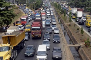 France : interpellations de quatre personnes d'un réseau de vol de voitures vers la Mauritanie