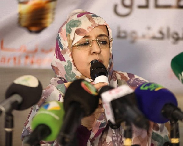 Zeinebou Mint Etaghi appelle à un « dialogue différent » pour refermer les blessures du passé